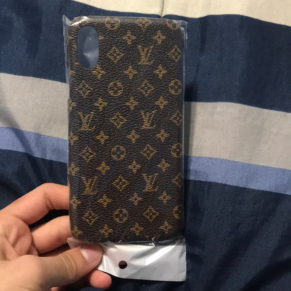 Louis Vuitton case for Iphone XR